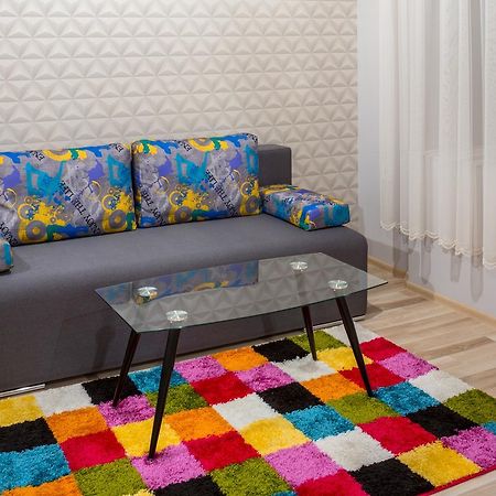 Apartment On Pekarska Street Зі Світлом! Львов Экстерьер фото